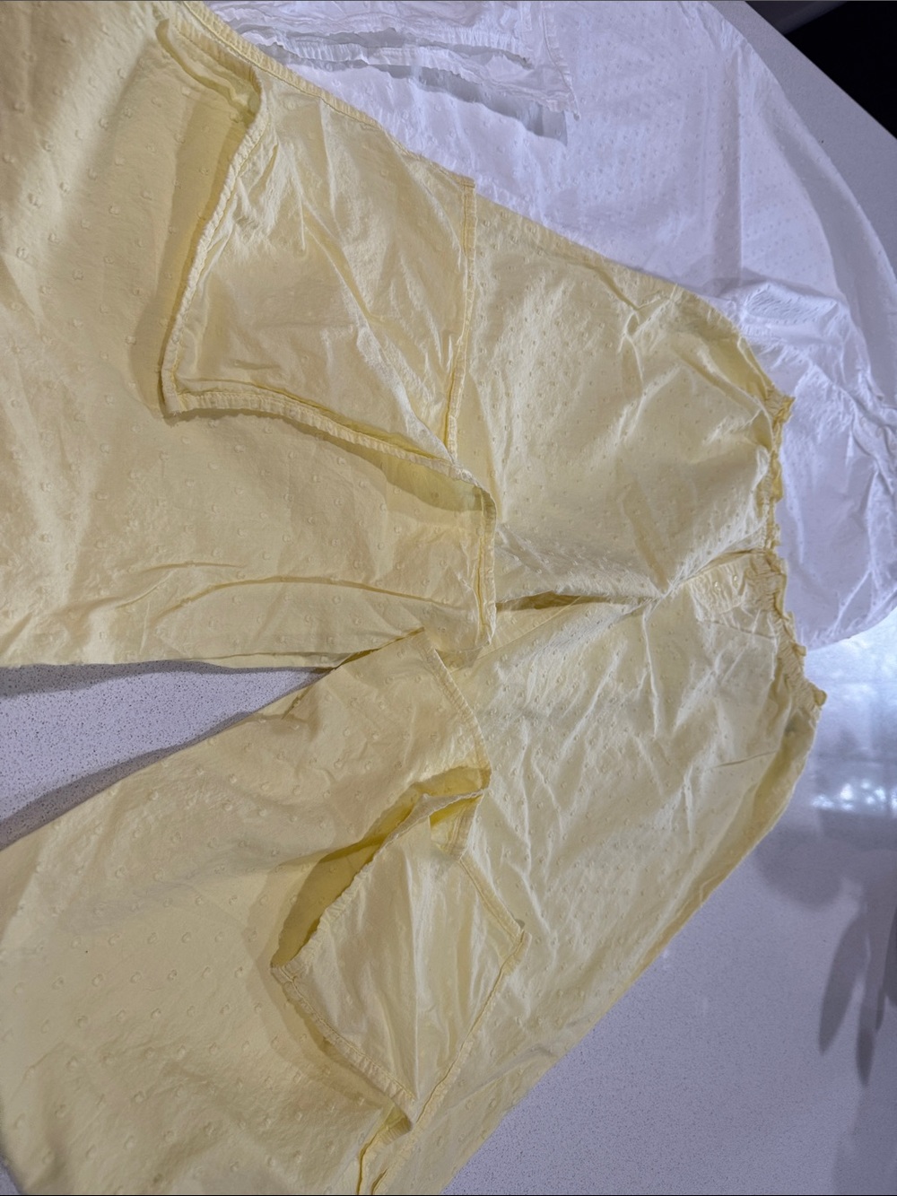 Colsie Wide Leg pajama Pants in White and Yellow - Picture 8 of 8